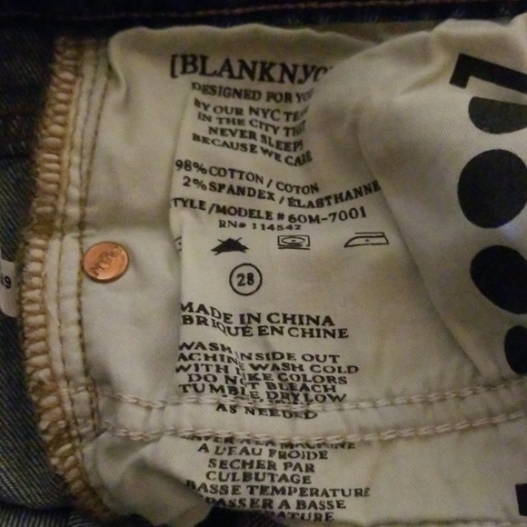NWT Blank NYC Skinny Classic Ripped Jeans 28/30 - Picture 7 of 7